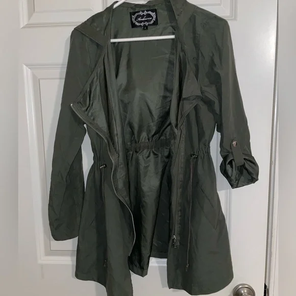 Jacket - Picture 2 of 7